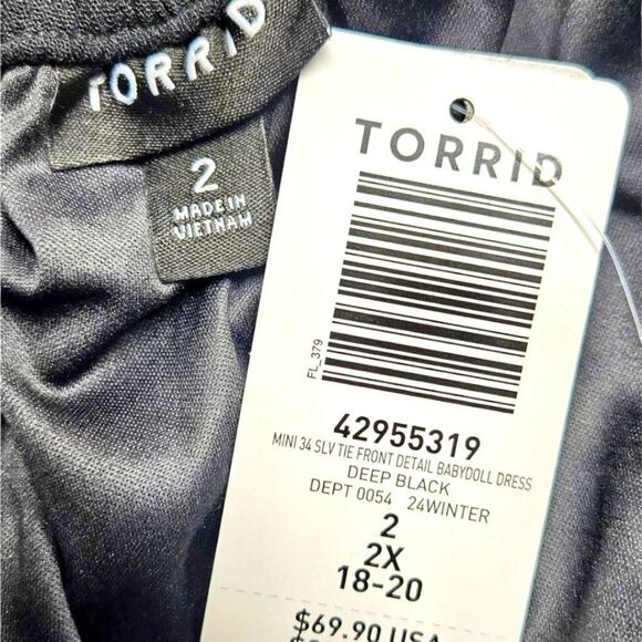 TORRID MINI 3/4 Sleeve Tie Front detail Babydoll Dress Deep Black Size 2X - Picture 11 of 14